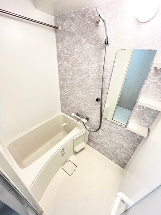 物件内観写真12　(バス／シャワールーム等)