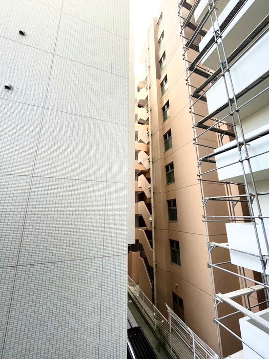 物件内観写真17　(室内からの展望)