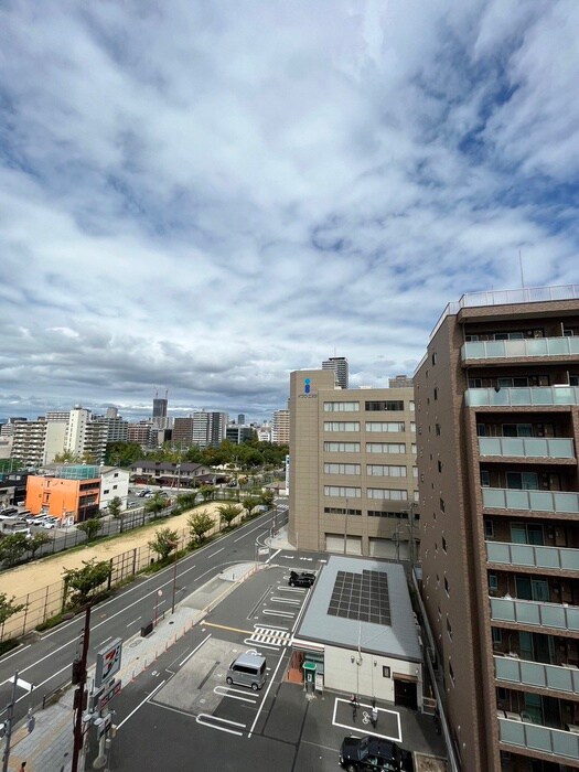 物件内観写真22　(室内からの展望)