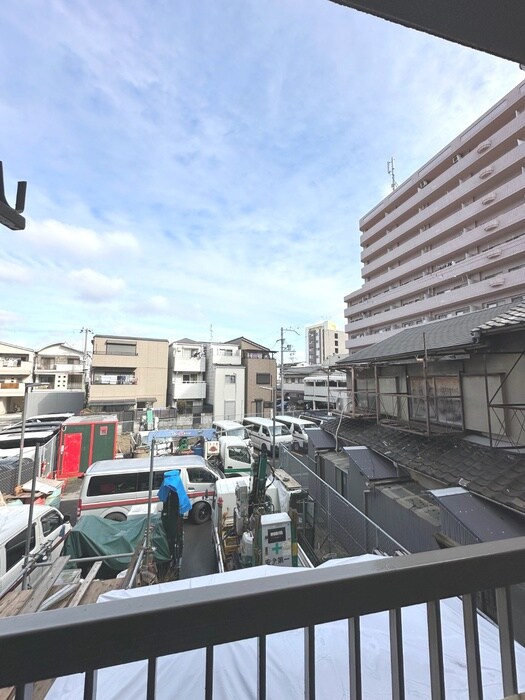 物件内観写真20　(室内からの展望)