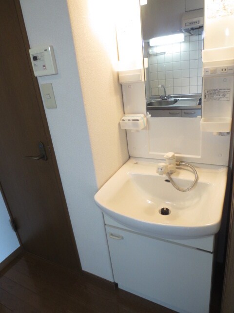 物件内観写真10　(洗面)