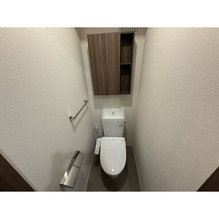 物件内観写真14　(トイレ)