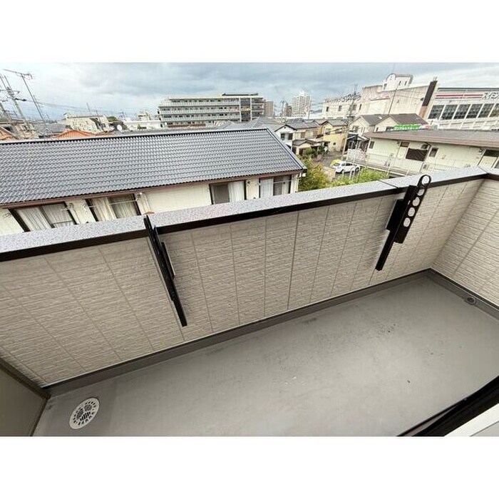 物件内観写真16　(ベランダ・バルコニー)