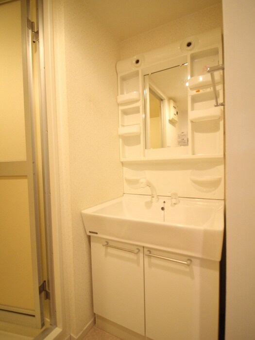 物件内観写真11　(洗面)
