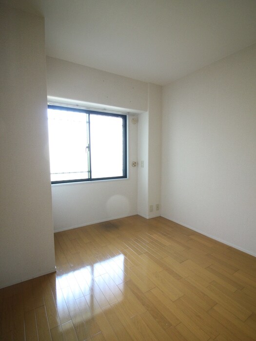 物件内観写真21　(居室)