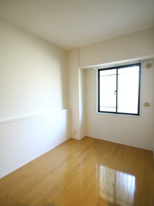 物件内観写真22　(居室)