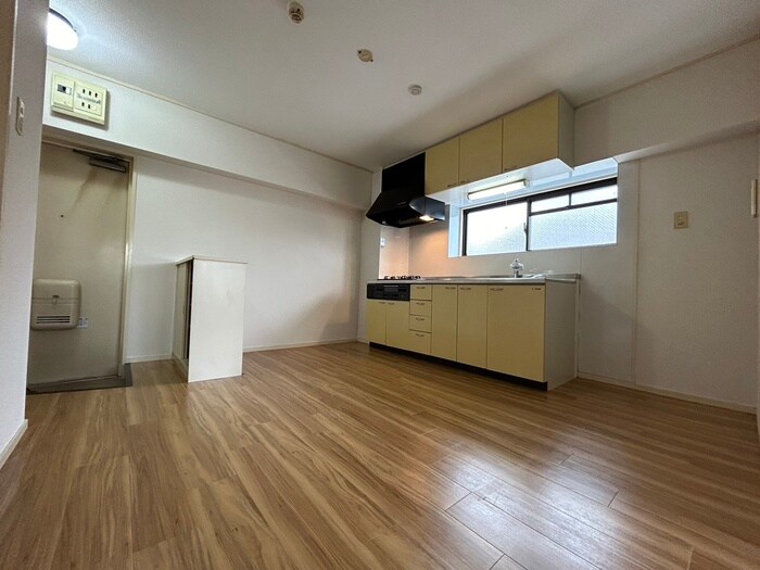 物件内観写真7　(居室)