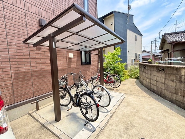 駐輪場