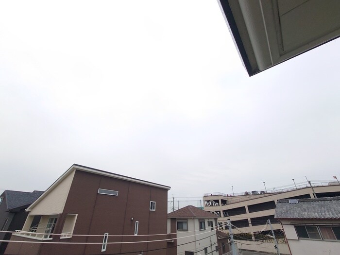 物件内観写真22　(室内からの展望)