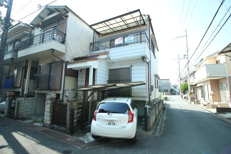 招提大谷三丁目一戸建３外観写真
