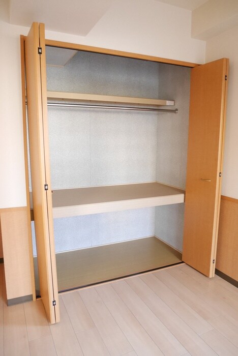 物件内観写真11　(収納)