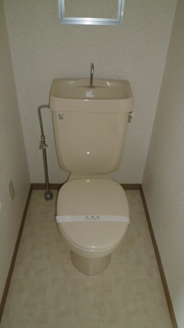 物件内観写真10　(トイレ)