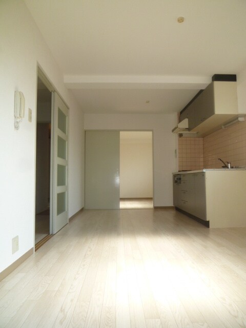 物件内観写真11　(居室)