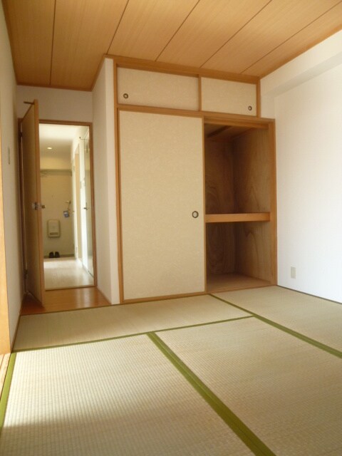 物件内観写真14　(居室)