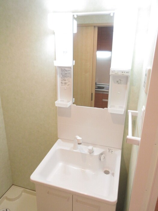 物件内観写真10　(洗面)