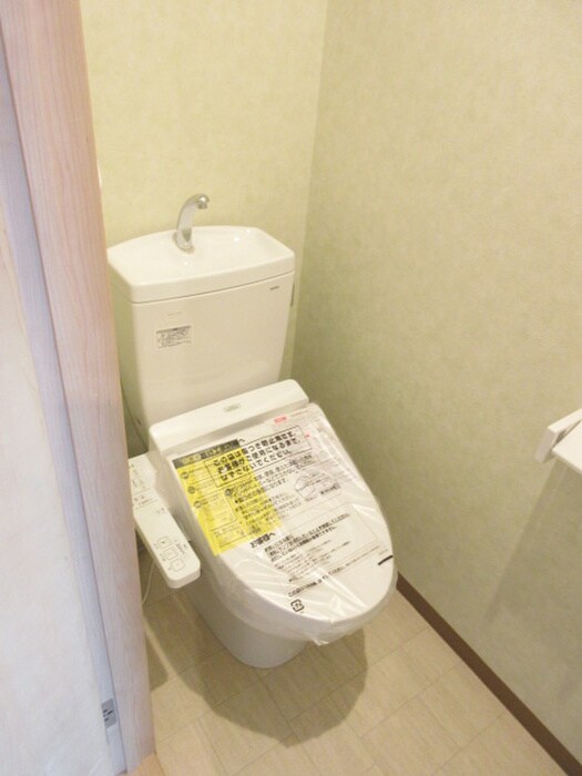 物件内観写真11　(トイレ)