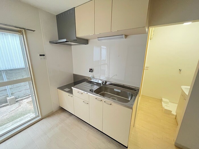 物件内観写真6　(キッチン)