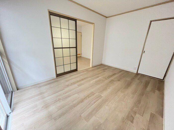 物件内観写真14　(居室)