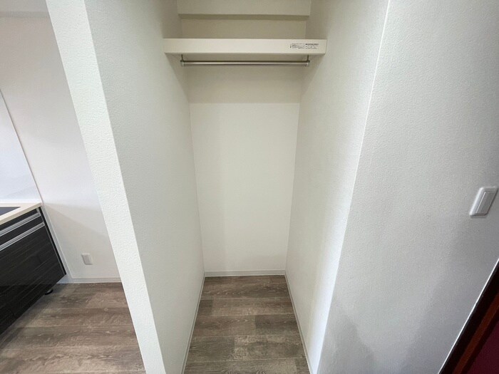 物件内観写真11　(収納)