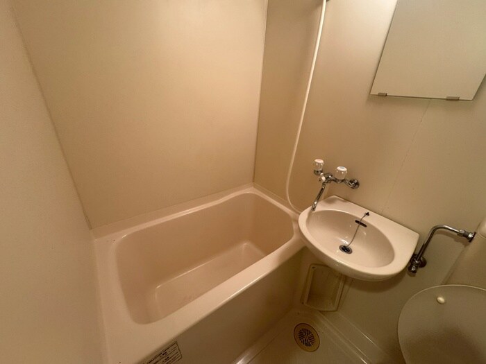 物件内観写真8　(バス／シャワールーム等)