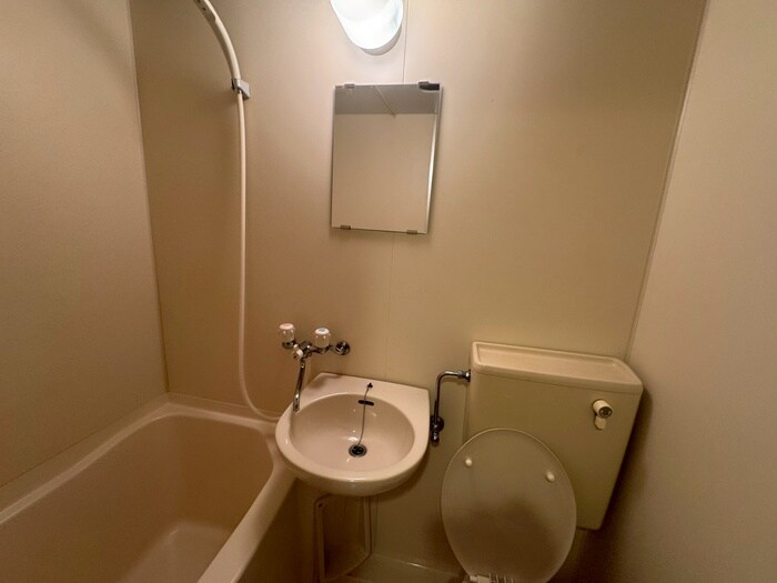 物件内観写真10　(洗面)