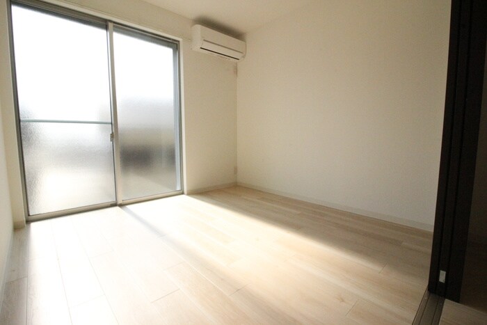 物件内観写真14　(居室)