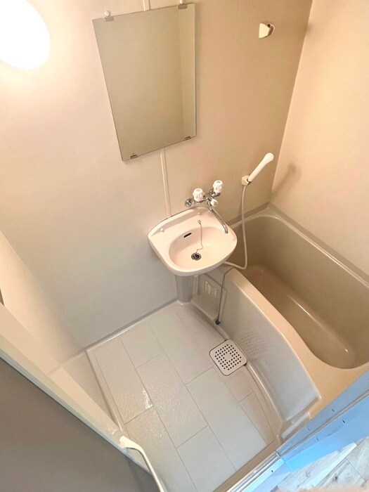 物件内観写真8　(バス／シャワールーム等)