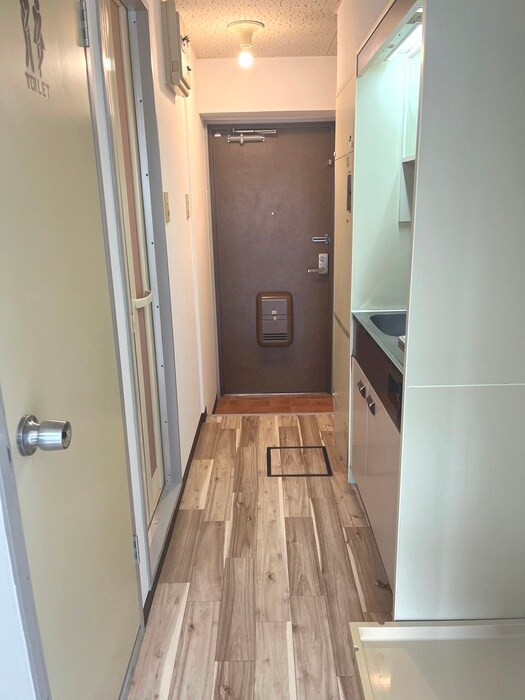 物件内観写真15　(玄関)