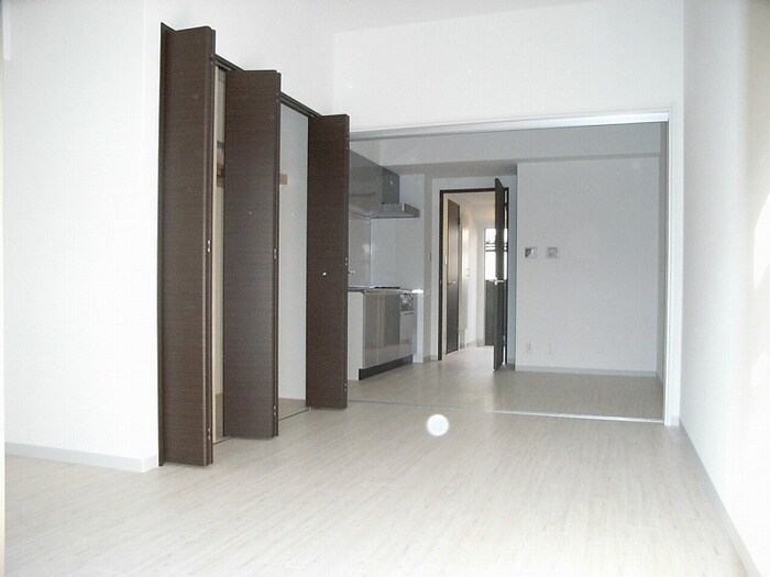 物件内観写真4　(内観写真)