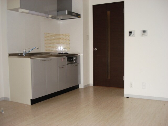 物件内観写真6　(内観写真)