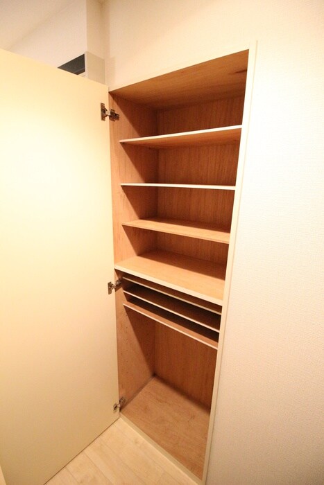 物件内観写真15　(靴箱)