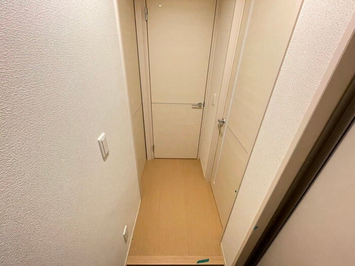 物件内観写真6　(廊下)