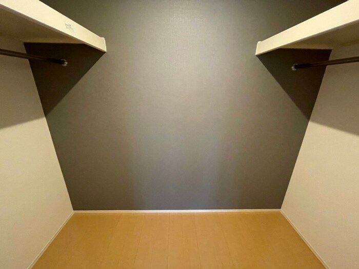 物件内観写真10　(収納)