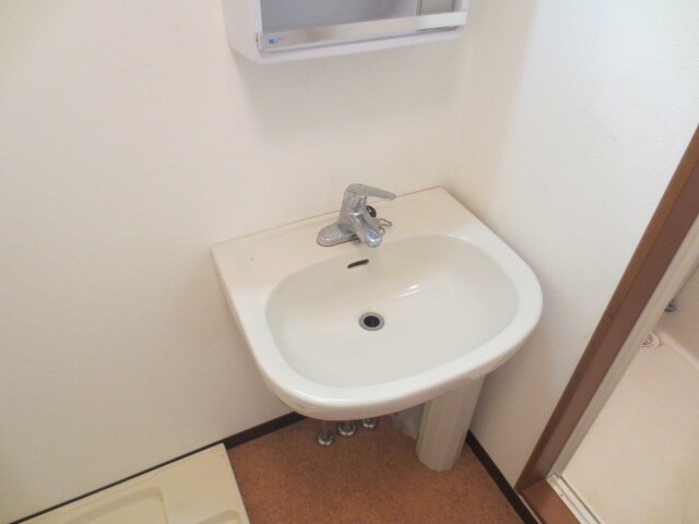 物件内観写真9　(洗面)