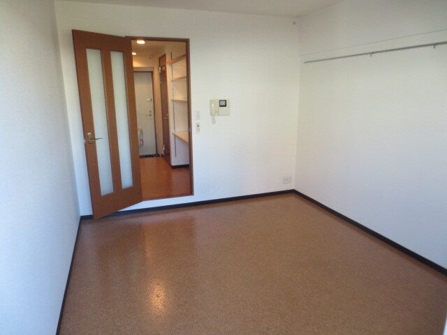 物件内観写真13　(居室)