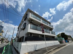 村井マンション外観写真