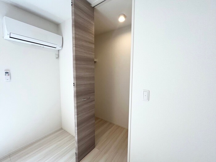 物件内観写真15　(収納)