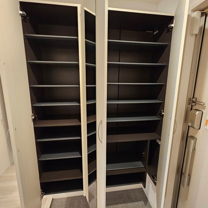 物件内観写真20　(靴箱)