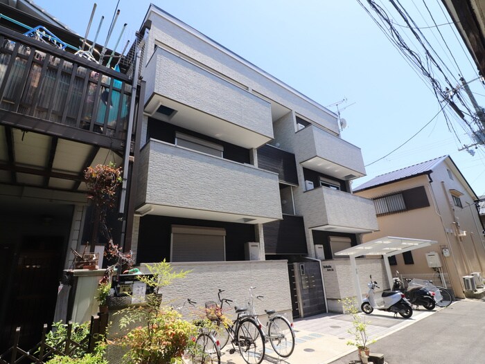 物件外観写真1　(外観写真)