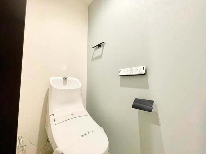 物件内観写真13　(トイレ)