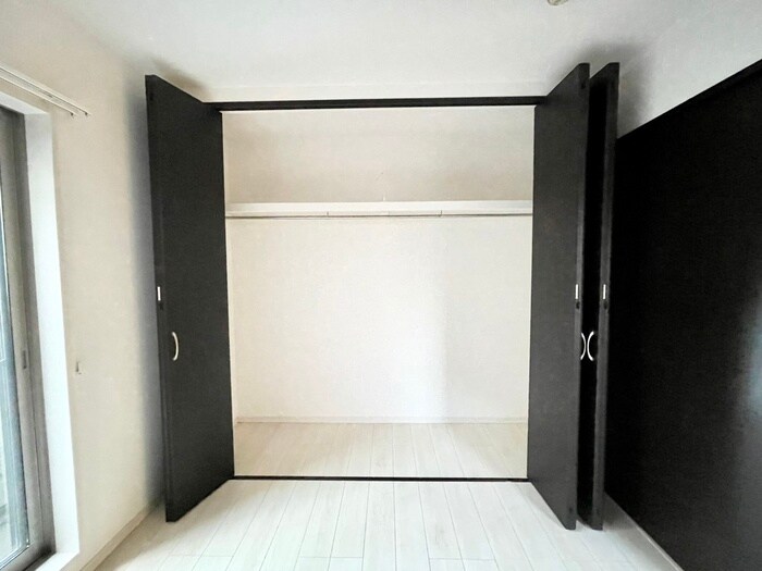 物件内観写真22　(収納)