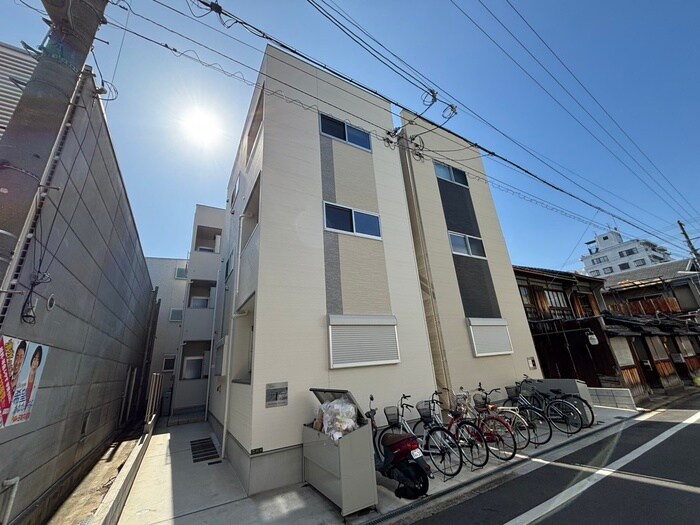 物件外観写真1　(外観写真)