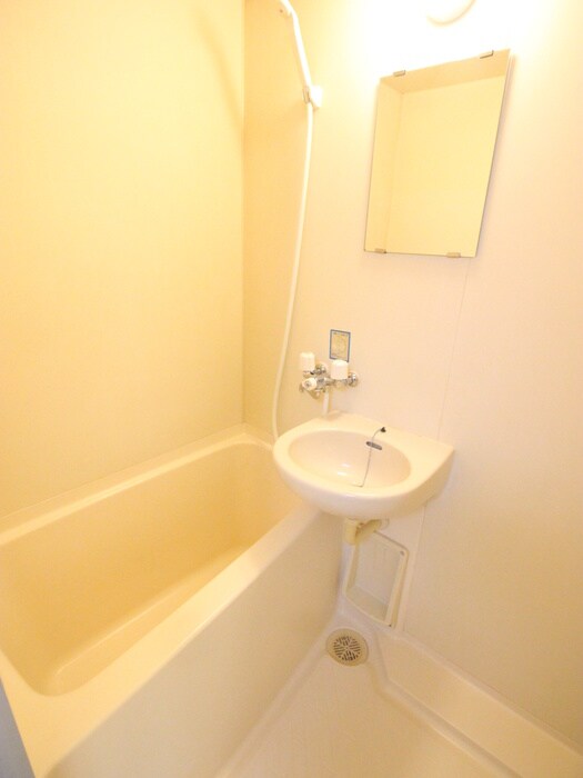 物件内観写真8　(バス／シャワールーム等)