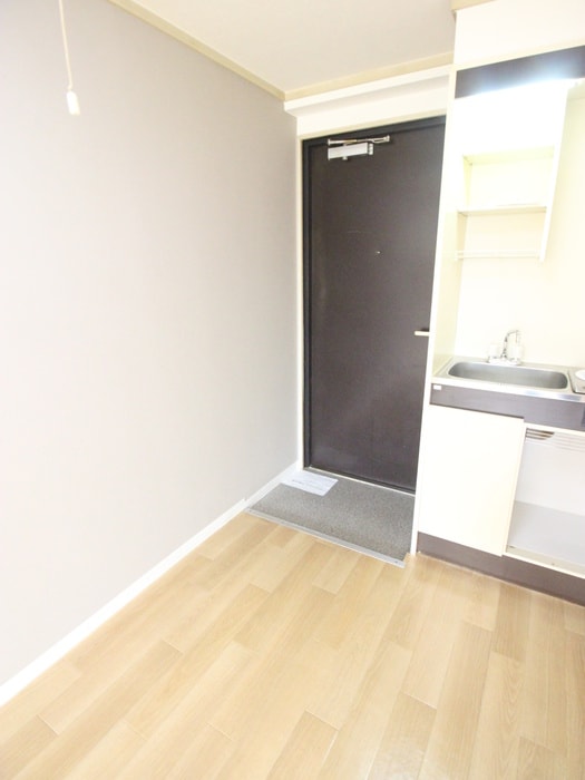 物件内観写真21　(廊下)