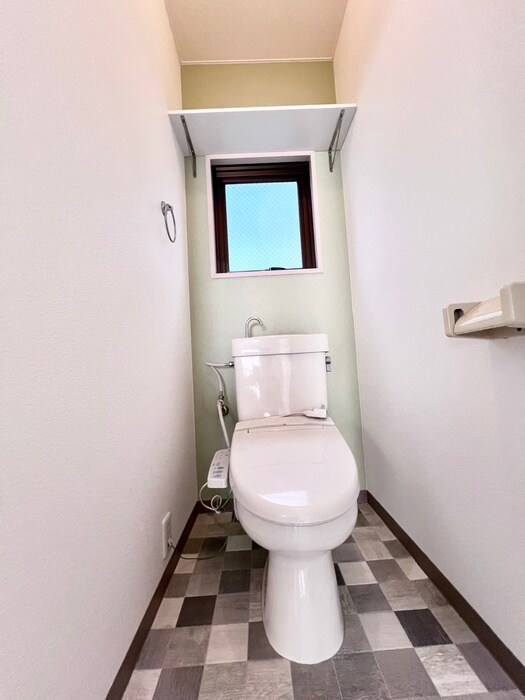 物件内観写真14　(トイレ)