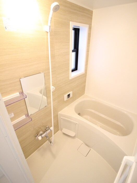 物件内観写真8　(バス／シャワールーム等)