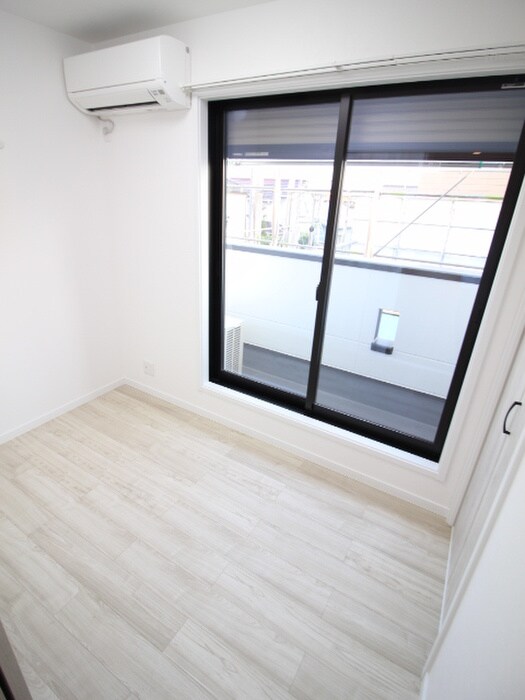 物件内観写真13　(居室)