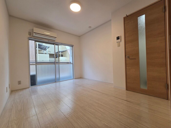 物件内観写真14　(居室)