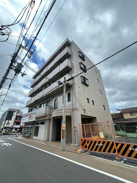 ルミエ－ル唐橋外観写真