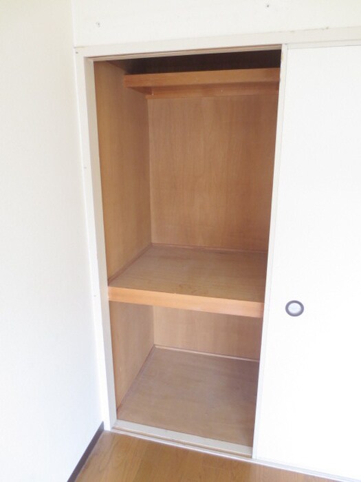 物件内観写真8　(収納)